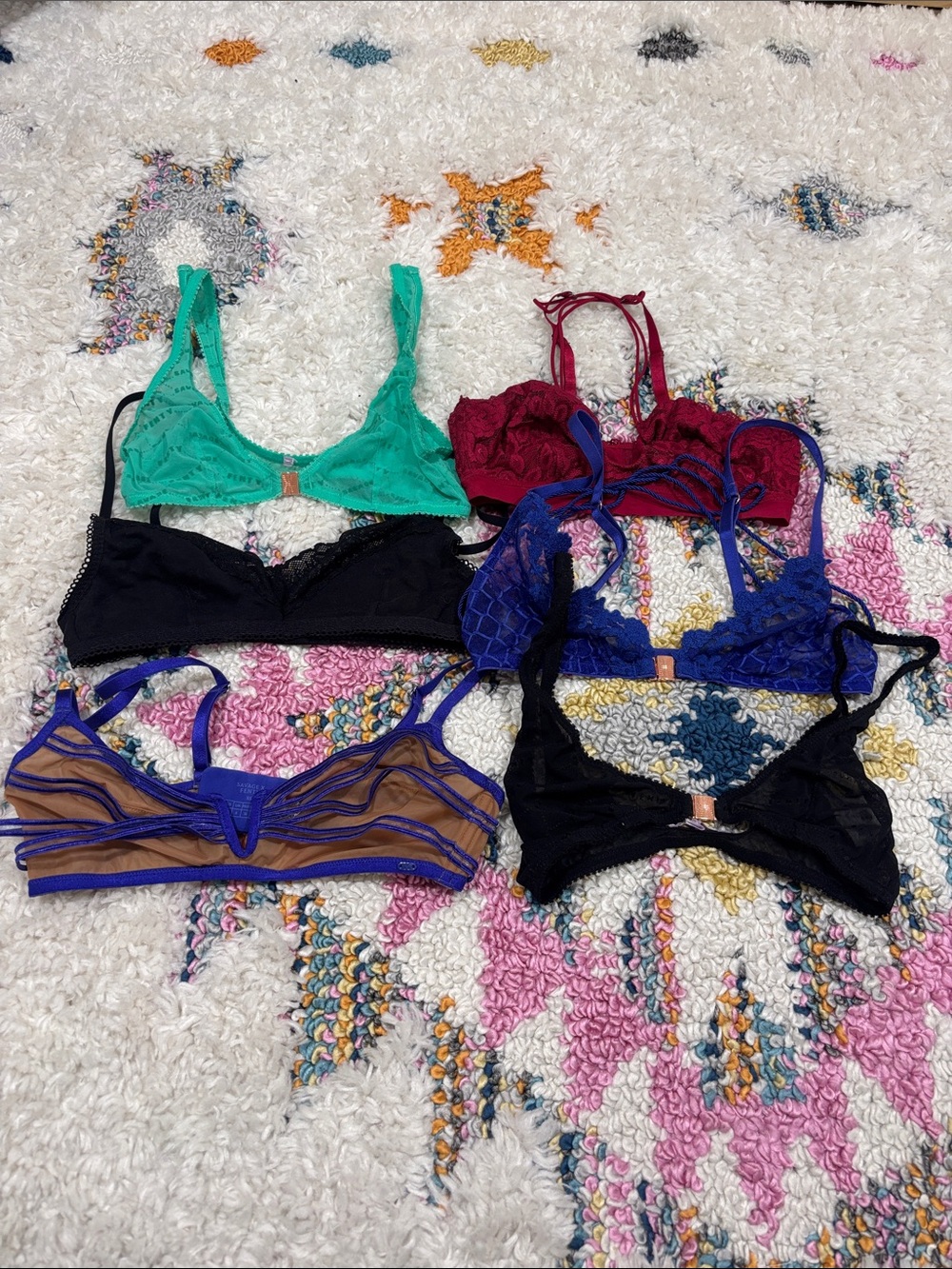Bra Lot